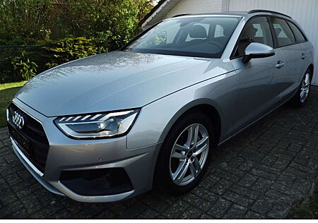 Audi A4 40TFSI QUATTRO AHK+3ZONE+LANE+KEY+KAM+NAVI+LED+17"