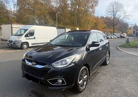 Hyundai ix35 Trend 2WD TÜV BIS 10.26* PANO SCHIEBEDACH
