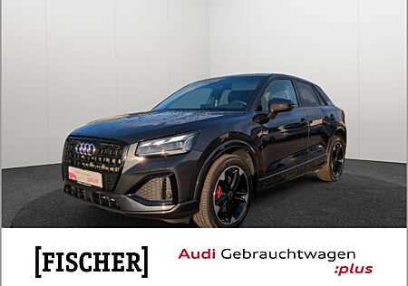 Audi Q2 35TFSI advanced S line Matrix AHK Navi Rear View