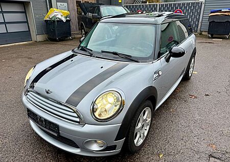 Mini Cooper Clubman Cooper Automatik Panorama SHZ BT TÜV 07/2027