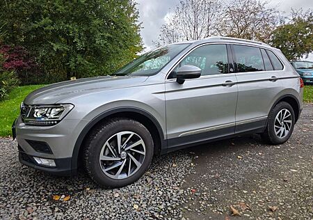 VW Tiguan Volkswagen Sound BMT, AHK schwenkbar, DSG, Garantie