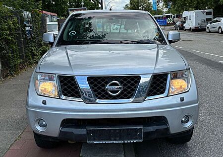 Nissan Navara 4 Doors Automatik