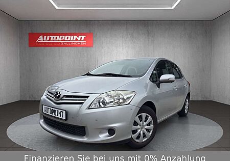 Toyota Auris 1.3 mit nur 37433 km Garagenwagen