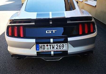 Ford Mustang 5.0 Ti-VCT V8 Aut. GT