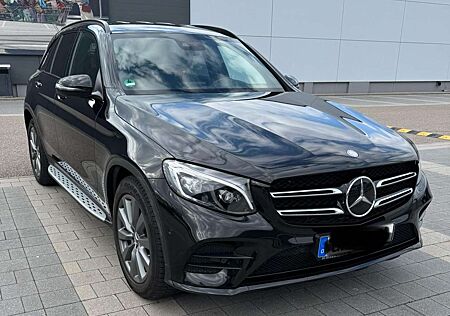 Mercedes-Benz 250 AMG Line