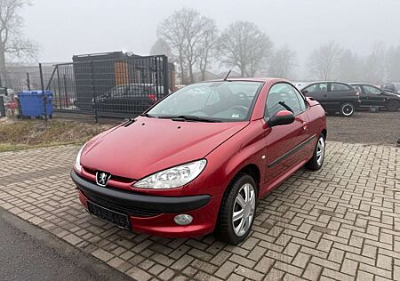 Peugeot 206 CC 110 TÜV NEU/1. HAND DOKTOR VORBESITZER