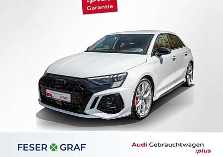 Audi RS3 Sportback Matrix/Leder/HuD/B&O/SportAgA
