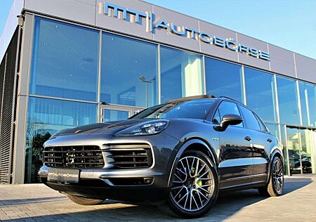 Porsche Cayenne E-HYBRID AHK/BOSE/CHRONO/LED/PANO/21"