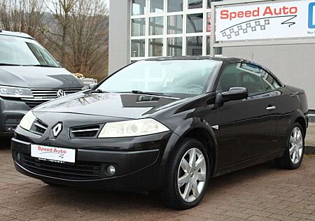 Renault Megane II 2.0 dCi/PANORAMA/LEDER/8-FACHBEREIFT