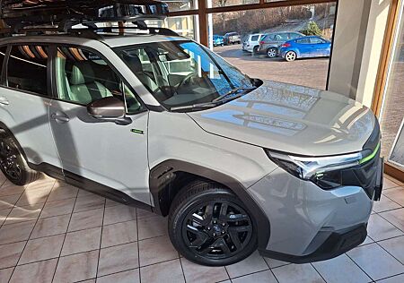 Subaru Forester 2.0ie EDIT. EXCLUSIVE CROSS Line