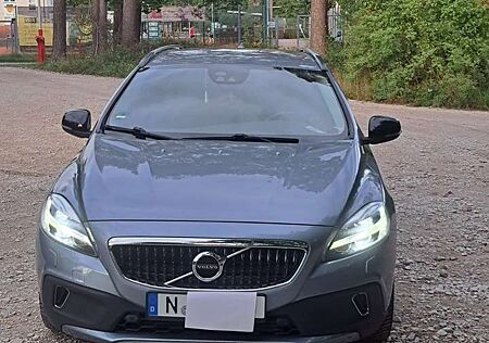 Volvo V40 CC V40 Cross Country D3 Geartronic Momentum