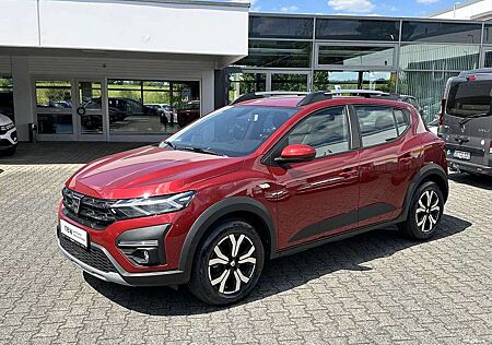 Dacia Sandero Stepway Comfort TCe 90 AHK SHZ uvm