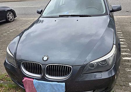 BMW 530i 530 touring Aut.