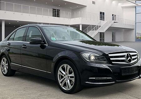 Mercedes-Benz C 180 C180 BE AVANTGARDE ILS NAVI SITZHZG. PTS GRA ALU