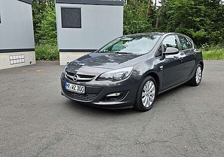 Opel Astra 1.4 Turbo Active