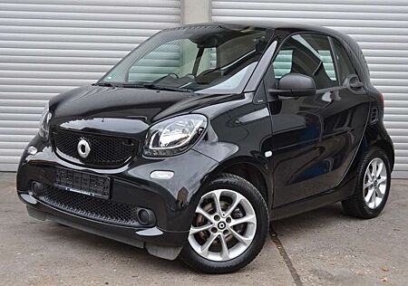 Smart ForTwo coupe Passion 52kW KLIMA SzHz.Panorama