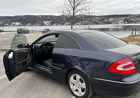 Mercedes-Benz CLK 200 CLK Coupe 200 Kompressor Automatik Elegance