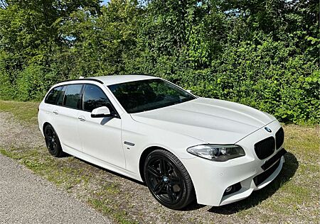 BMW 535d 535 xDrive Touring Sport-Aut. Luxury Line