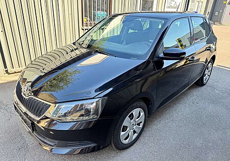 Skoda Fabia Ambition Sitzheizung BT TÜV+SERVICE NEU