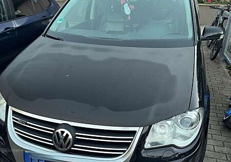 VW Touran Volkswagen Diesel 2.0 TDI Highline