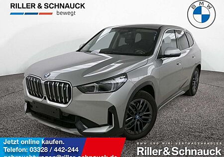 BMW iX1 xDrive30 xLine AHK+360°KAM+HUD+ACC