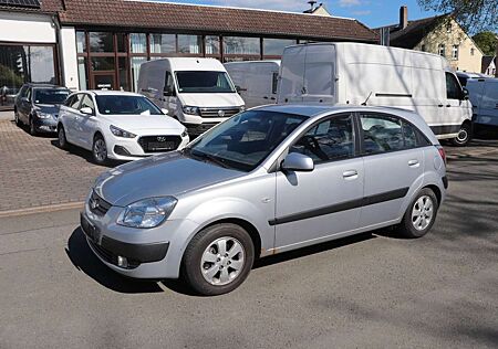 Kia Rio *Tüv neu*8 fach bereift*Klima*2. Hand*AHK