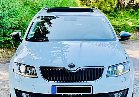 Skoda Octavia Combi 1.6 TDI NAVI*PANO*STANDHEIZUNG