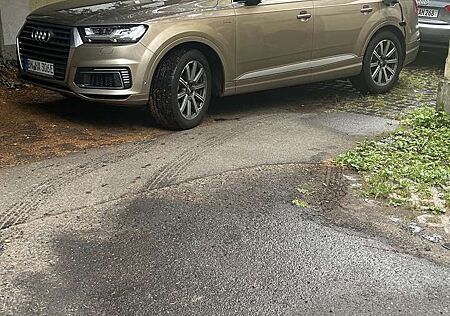 Audi Q7 3.0 TDI e-tron quattro