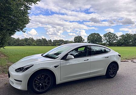 Tesla Model 3 Langstreckenbatt. Allradantrieb Dual Motor
