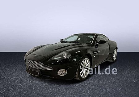 Aston Martin Vanquish V12