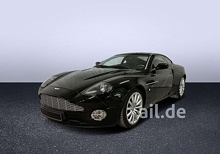 Aston Martin Vanquish V12