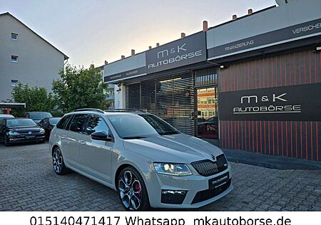 Skoda Octavia Combi RS Panorama,Kamera,Leder