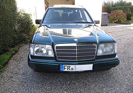 Mercedes-Benz E 220 T