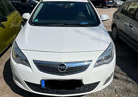 Opel Astra 1.4 ecoFLEX Edition