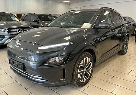 Hyundai Kona Edition 30+ 2WD*Navi*SHZ*R-Cam*CarPlay*LedT*