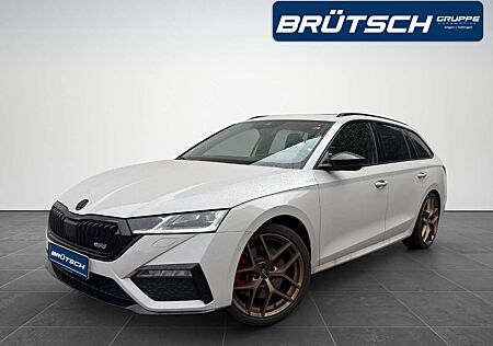 Skoda Octavia Combi RS Plus 2.0 TSI DSG / PANORAMA / AHK / MATRI