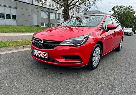 Opel Astra K Sports Tourer Selection 1 Hand/AHK/Klima