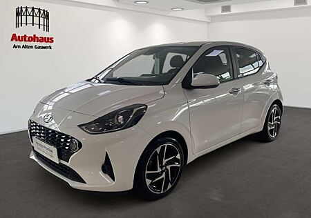 Hyundai i10 STYLE+NAVI+KLIMAAUT+SITZHZG+LENKRADHZG+EINPARKHILF