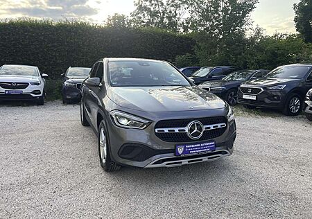 Mercedes-Benz GLA 220 d LED+NAVI+LEDER+SPURASSIST+1.HAND+APPLECARPLAY