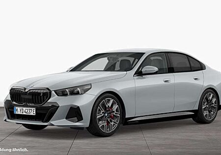BMW i5 eDrive40 Limousine*M Sportpaket*H&K*Memory*Komfort