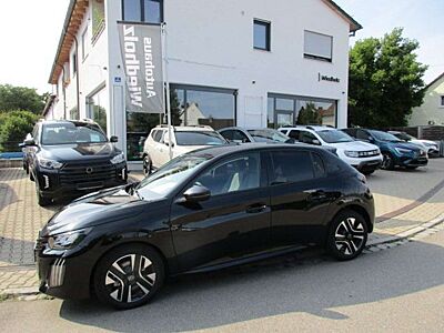 Peugeot 208 Allure  Pure Tech 100 Navi