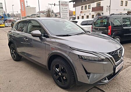 Nissan Qashqai Tekna Automatik 8fach LED SH Klima Navi