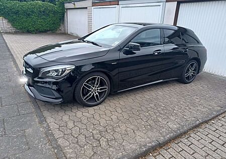 Mercedes-Benz CLA 200 Shooting Brake 7G-DCT AMG Line