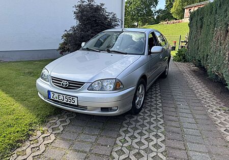 Toyota Avensis 1.8 Style