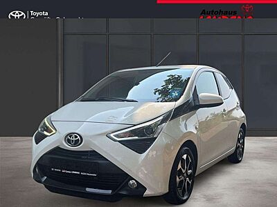 Toyota Aygo x-play connect