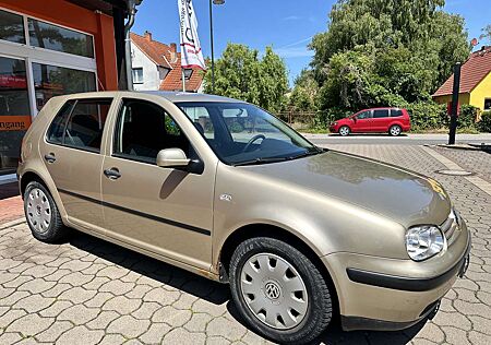 VW Golf Volkswagen 1.6 Special