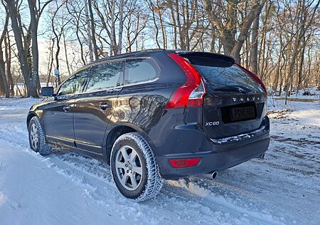 Volvo XC 60 XC60 XC60 D5 AWD Aut. Momentum