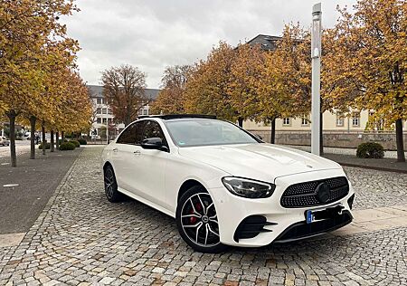Mercedes-Benz E 300 E-Klasse Plugin Hybrid 9G-TRONIC AMG Line
