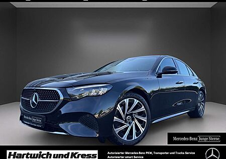 Mercedes-Benz E 200 Avantgarde Advanced+Pano+Amiente+LED+Kamera+