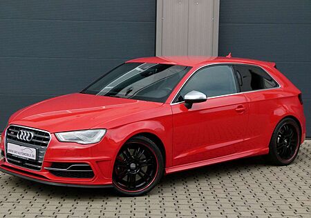 Audi S3 quattro S-tronic LED Navi Kamera B&O ACC PDC